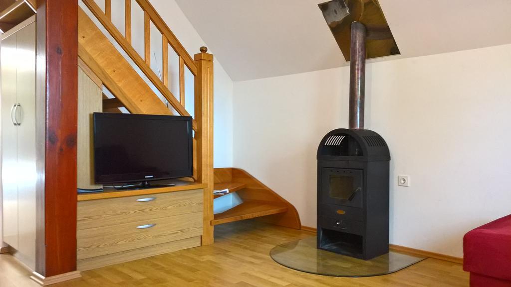 Vineyard Cottage Lustek Novo Mesto Dış mekan fotoğraf